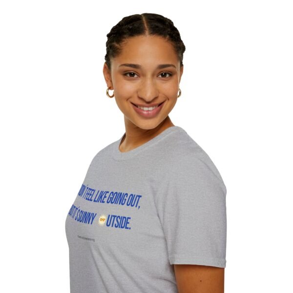 Sunny days Tee - Image 12
